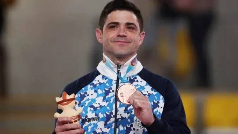 Condenan al gimnasta olímpico rosarino Federico Molinari por acosar a una alumna adolescente